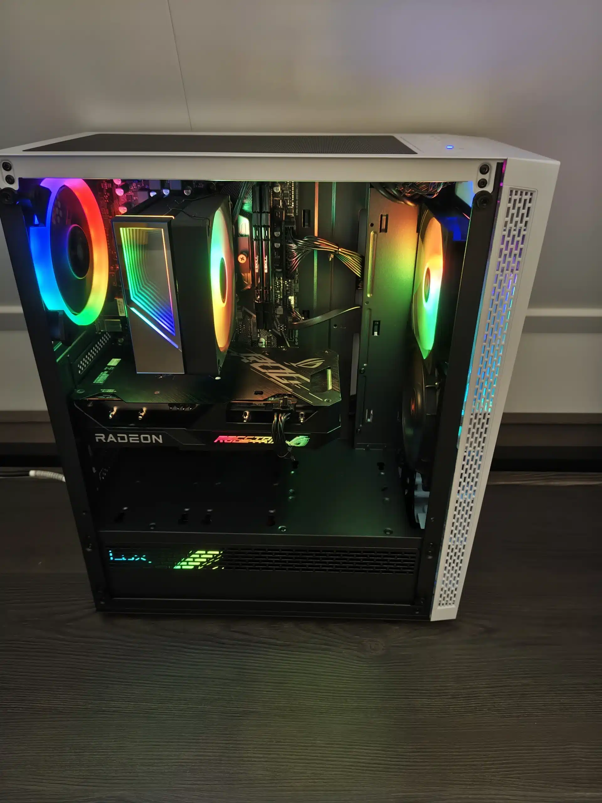 Gaming PC op maat professioneel gebouwd door Computer Service Noord